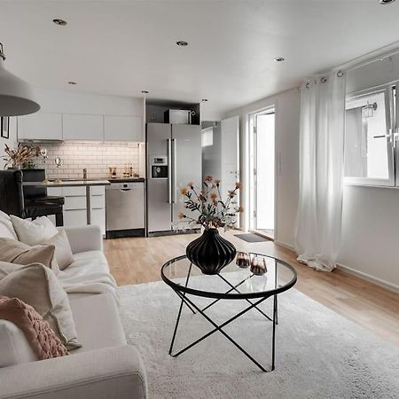 Exclusive Guesthouse Near The Ocean In Hovas 예테보리 외부 사진