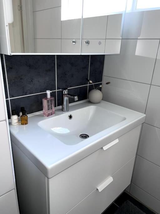 Exclusive Guesthouse Near The Ocean In Hovas 예테보리 외부 사진